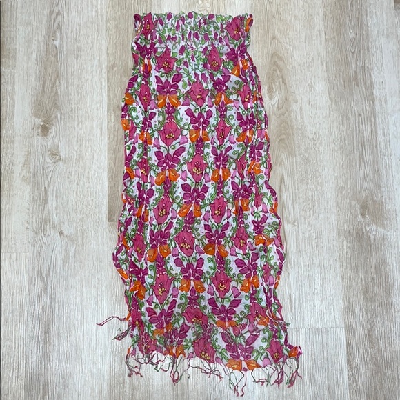 Vera Bradley Accessories - Vera Bradley Lilli Bell Floral Leaf Print Wmn’s Lightweight Scarf w/ fringe